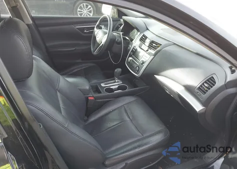 2017 Nissan Altima 2.5 S z USA, uszkodzony, nr VIN 1N4AL3AP3HC186013